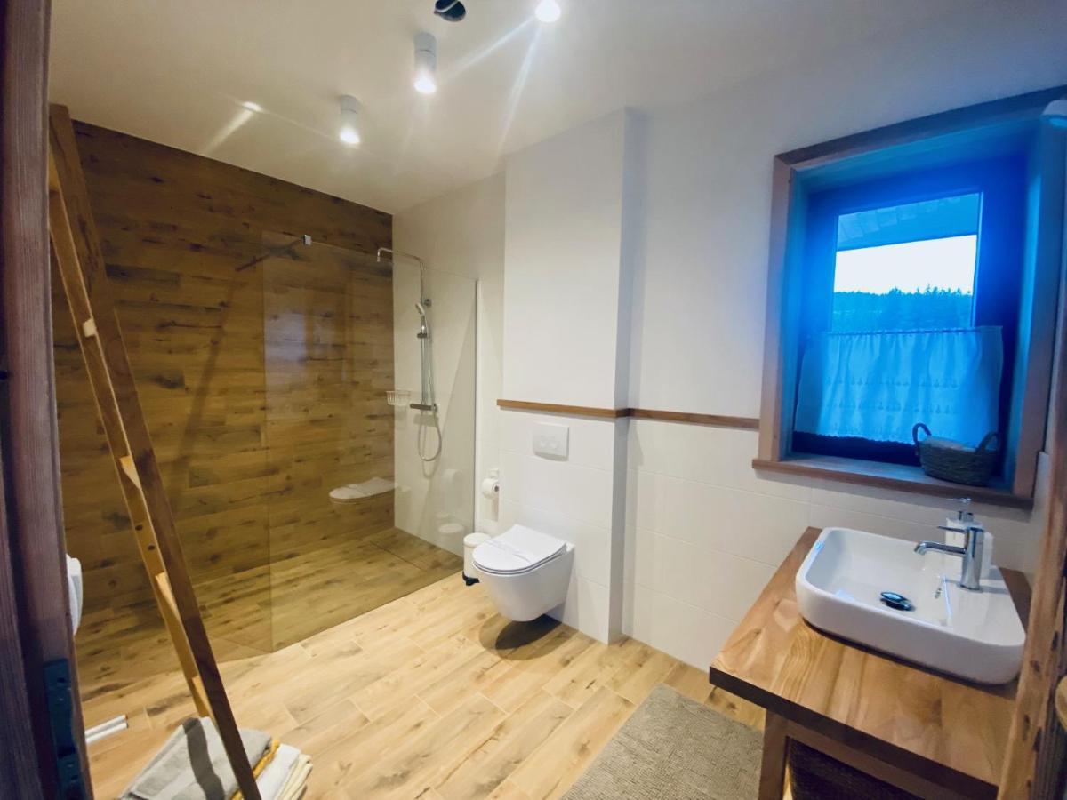 Roztoki Four Seasons Apartment วีตุฟ ภายนอก รูปภาพ